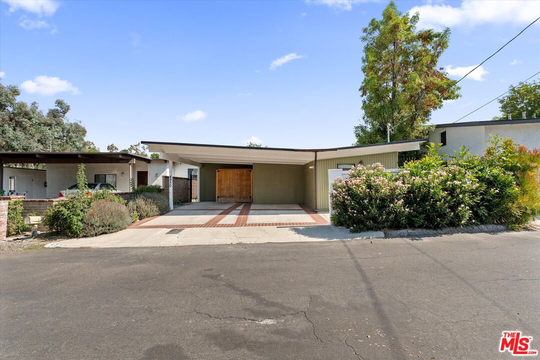 4950 Marmol Dr
