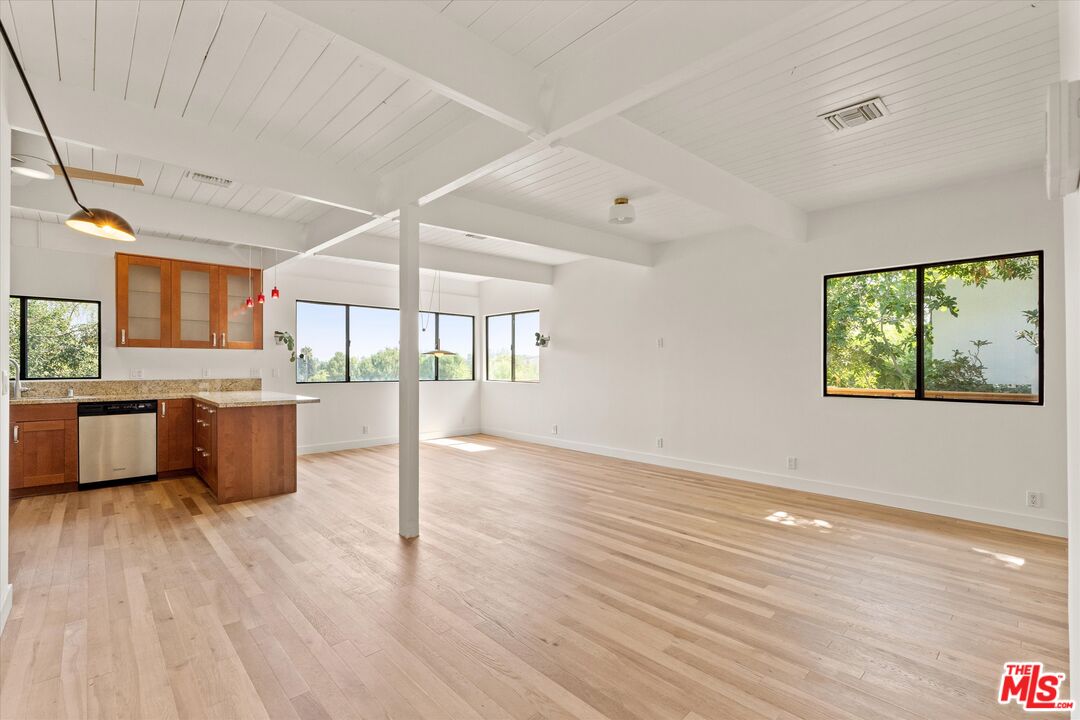 4950 Marmol Dr