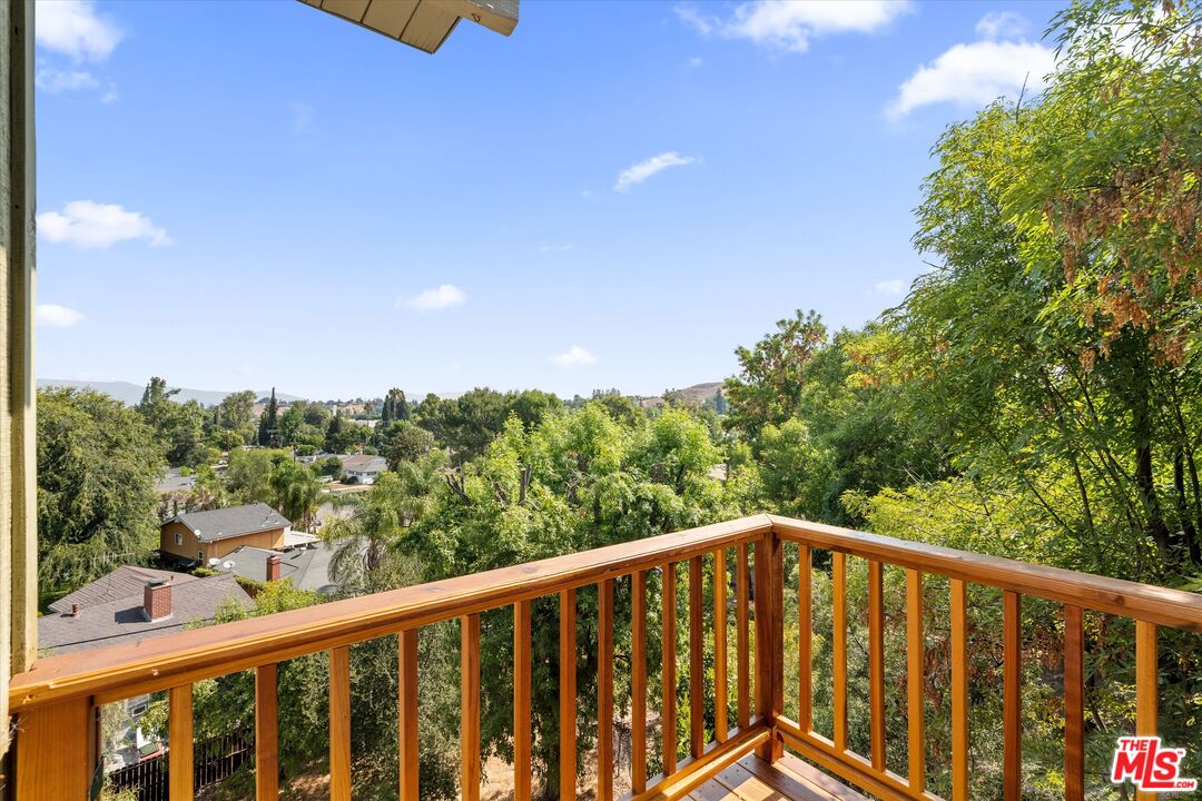 4950 Marmol Dr