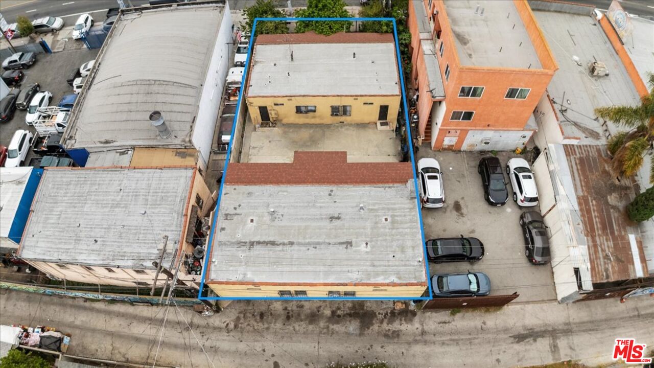 139 W Florence Ave
