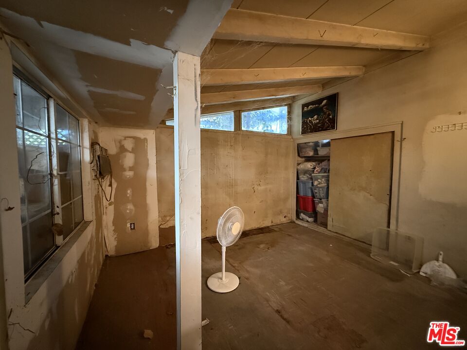 8018 Shirley Ave