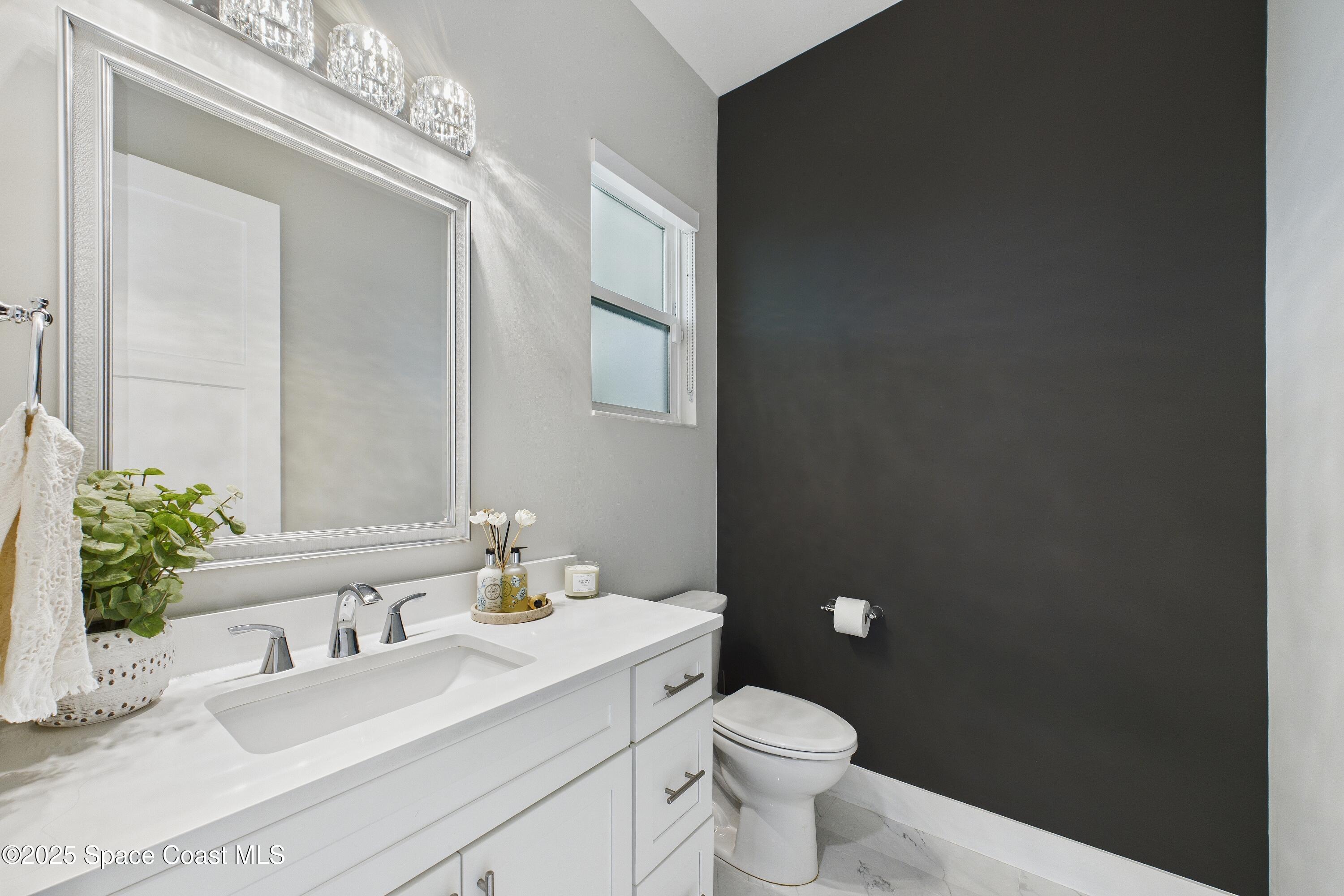 2345 N Riverside Drive