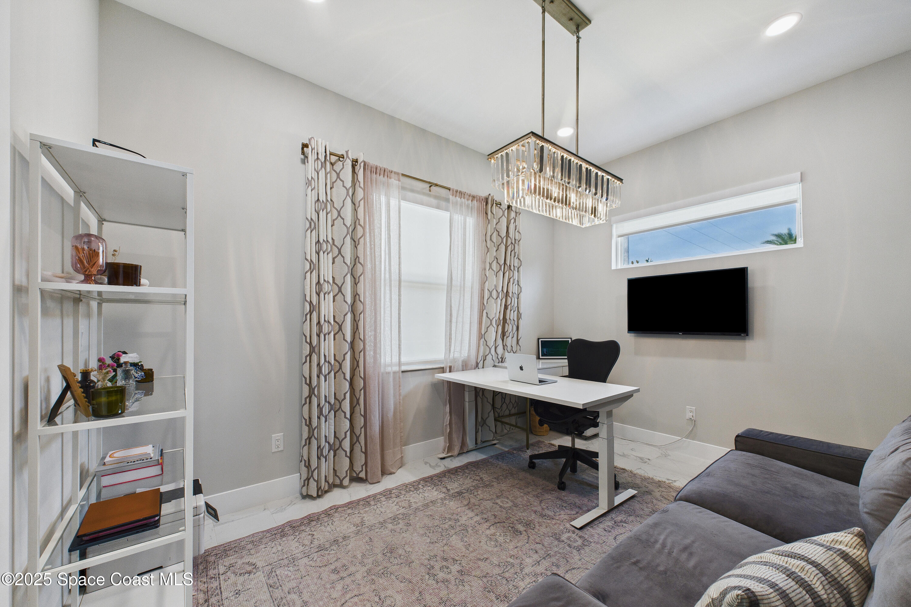 2345 N Riverside Drive