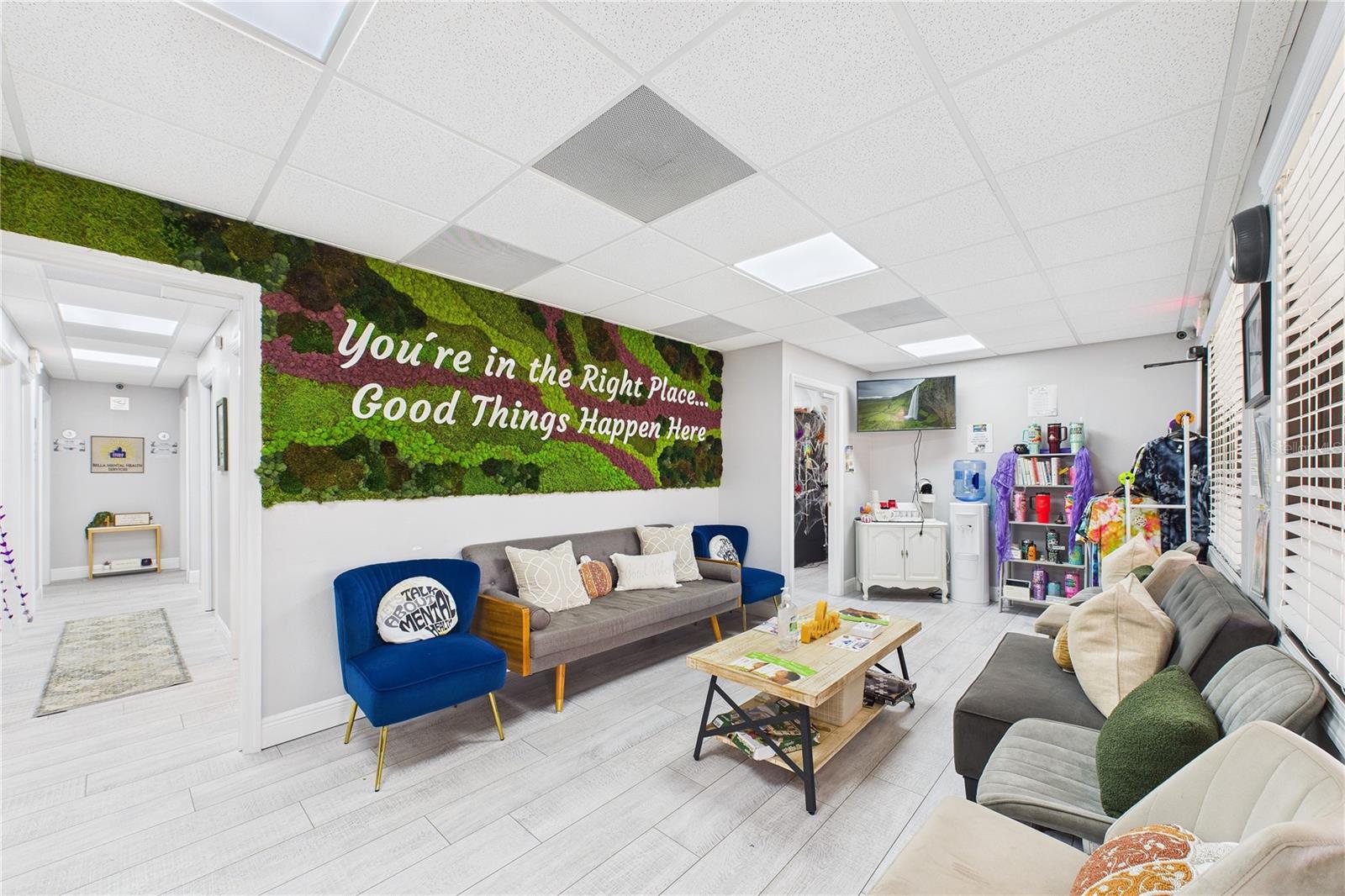 2955 PINEDA PLAZA WAY