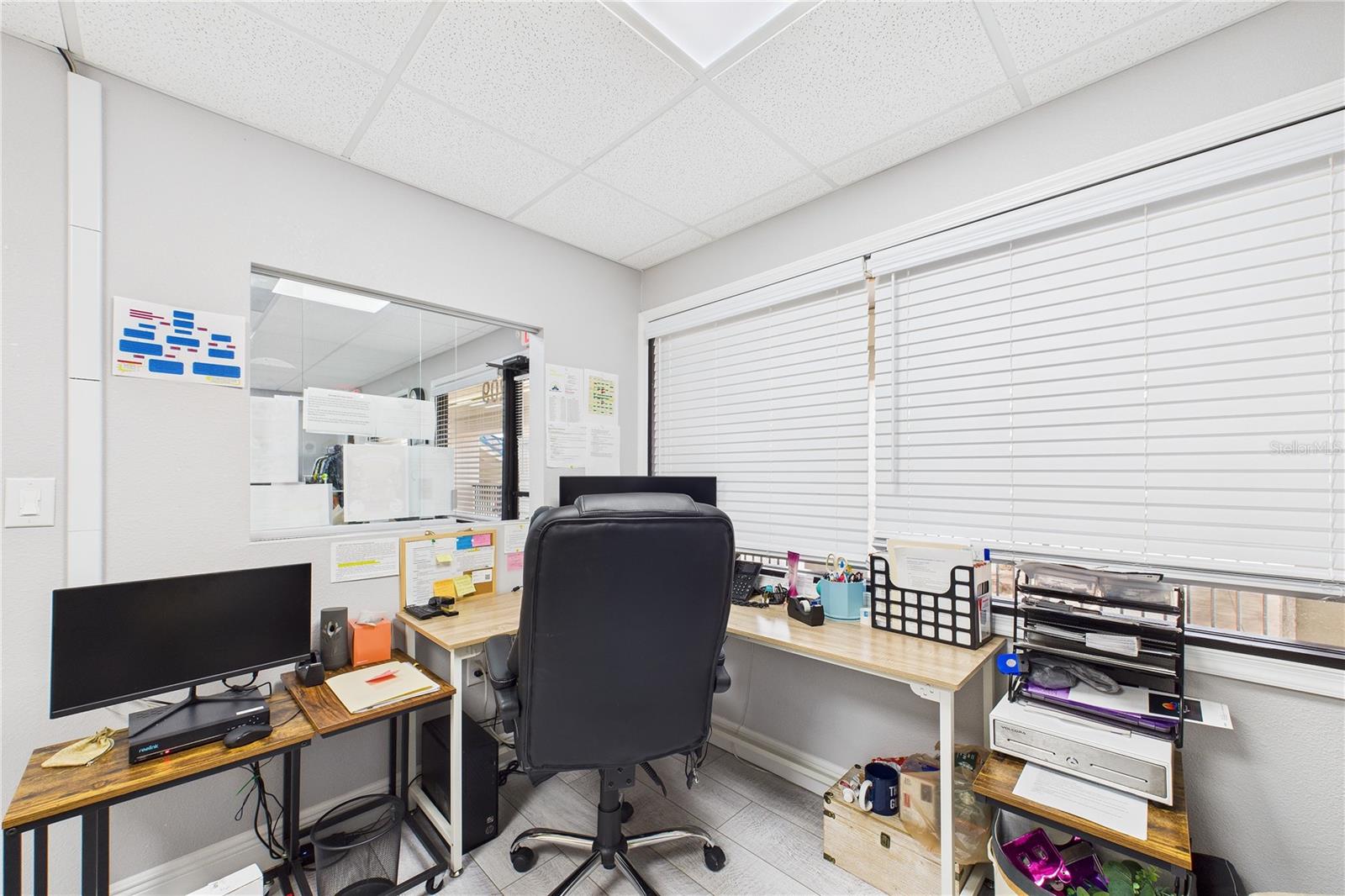 2955 PINEDA PLAZA WAY