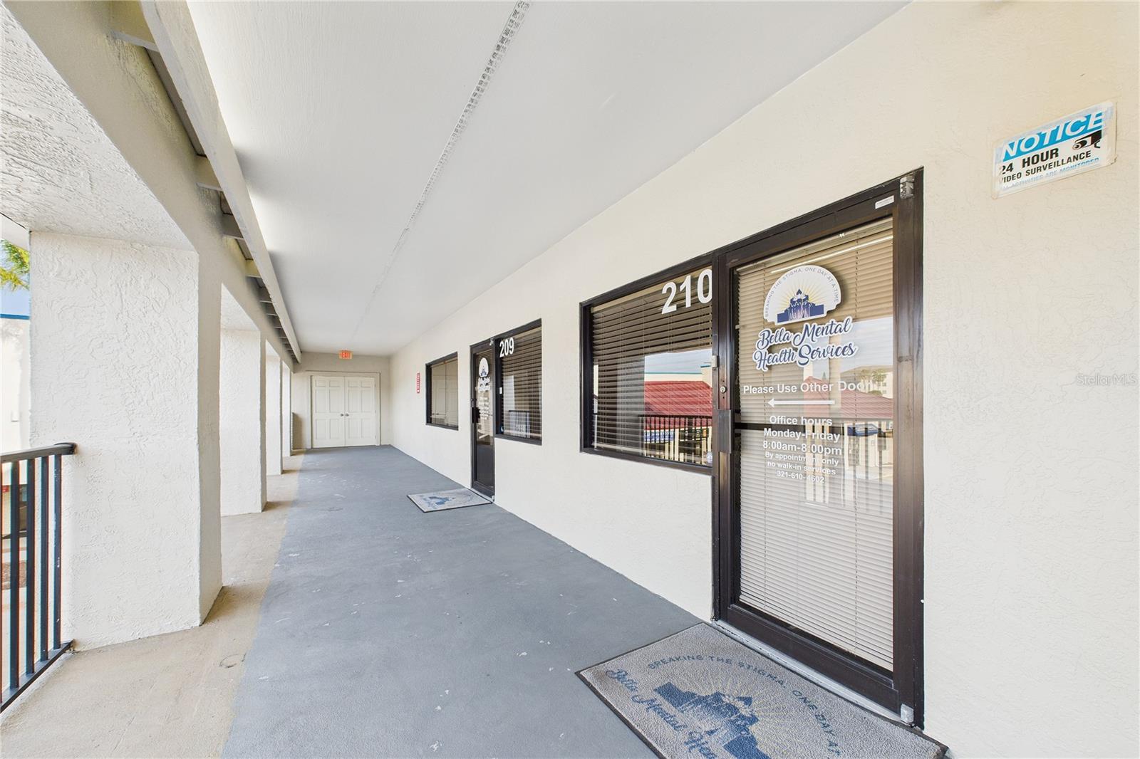 2955 PINEDA PLAZA WAY