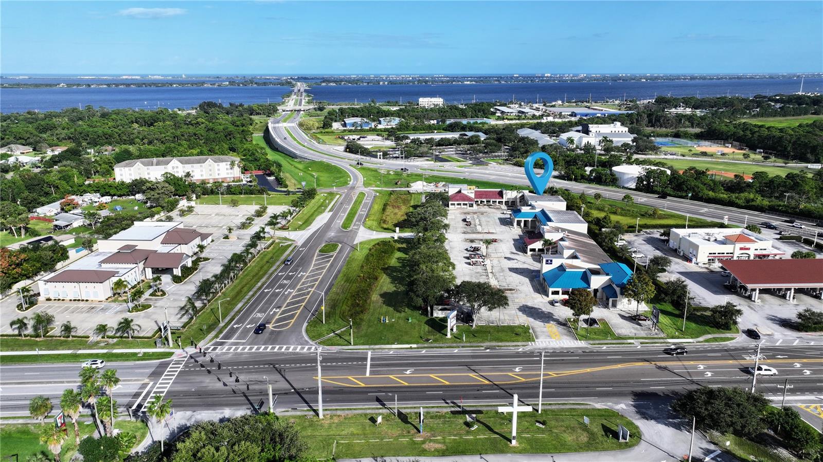 2955 PINEDA PLAZA WAY