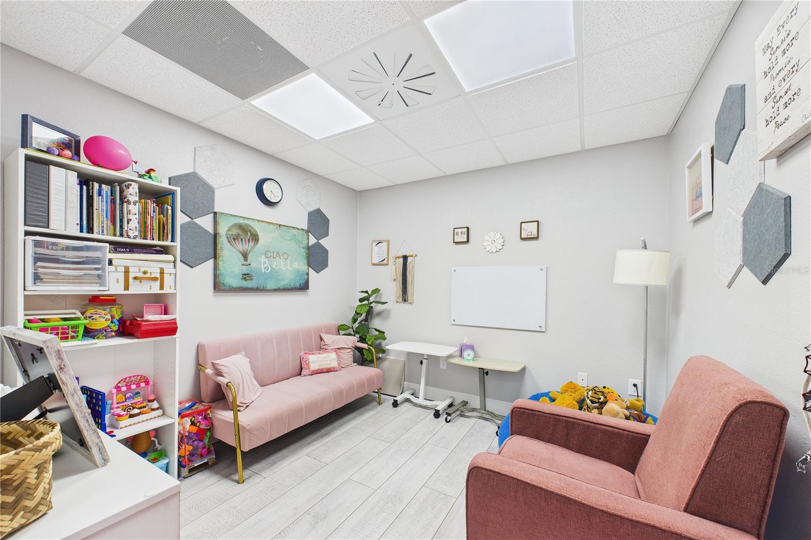 2955 PINEDA PLAZA WAY