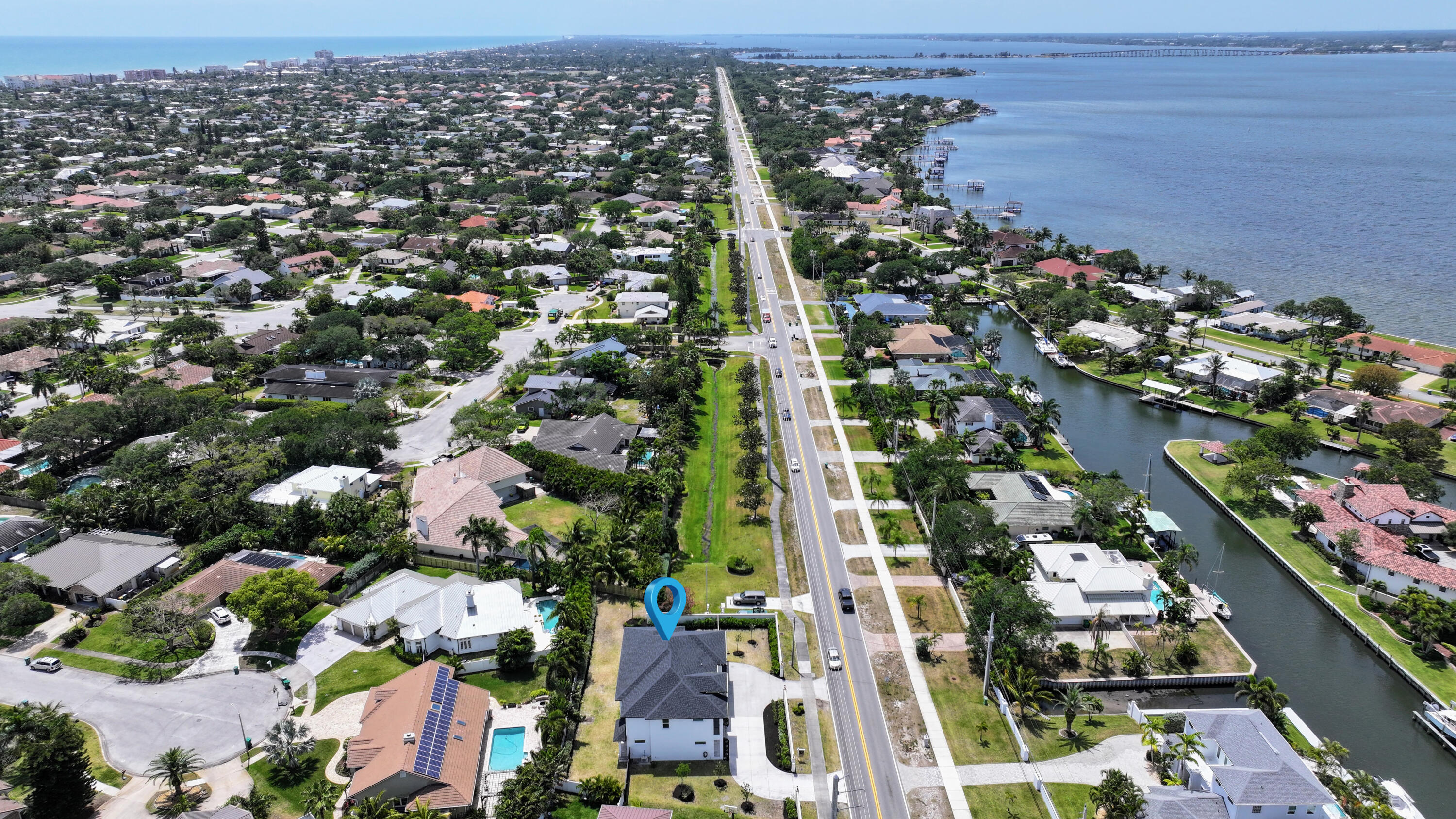 2345 N Riverside Drive