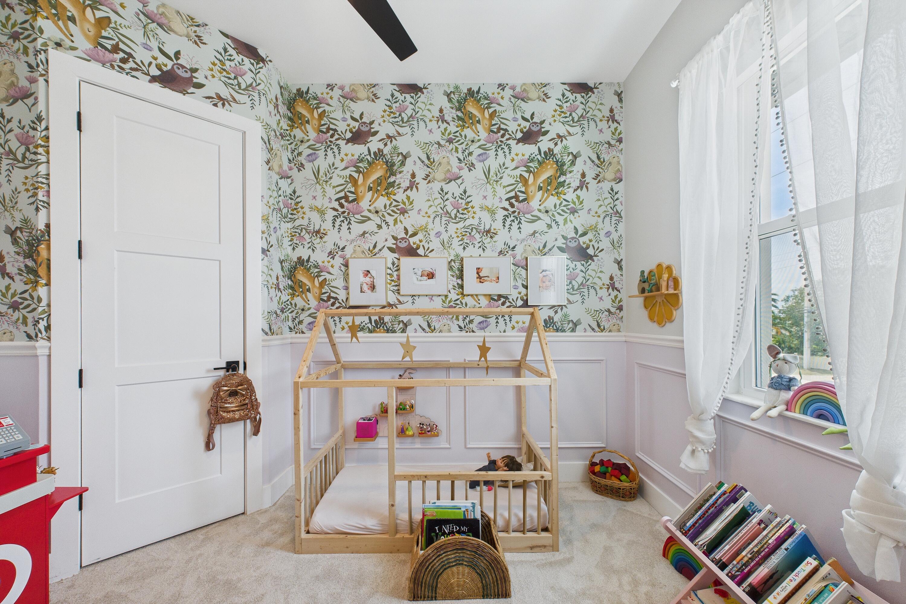 2345 N Riverside Drive