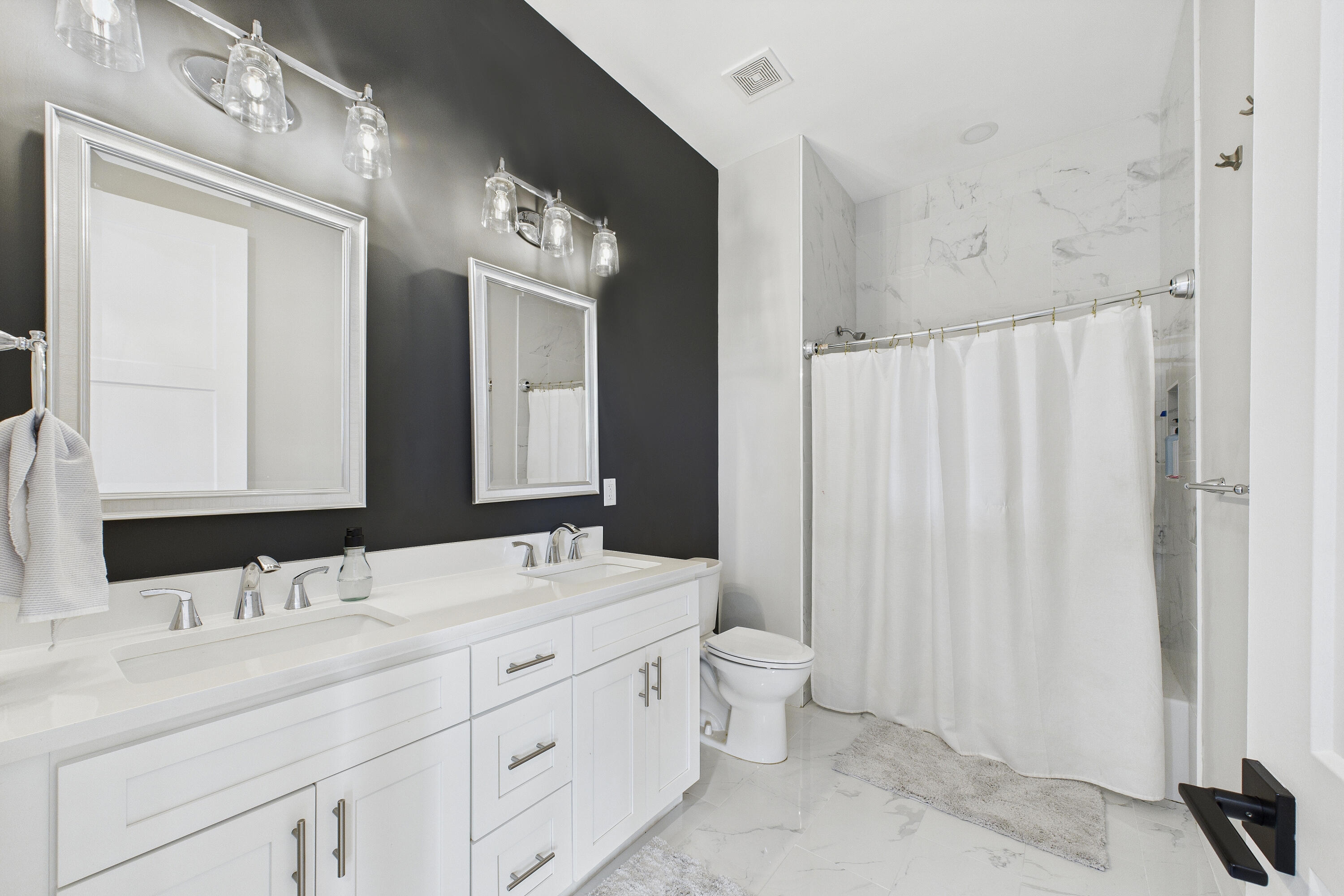 2345 N Riverside Drive