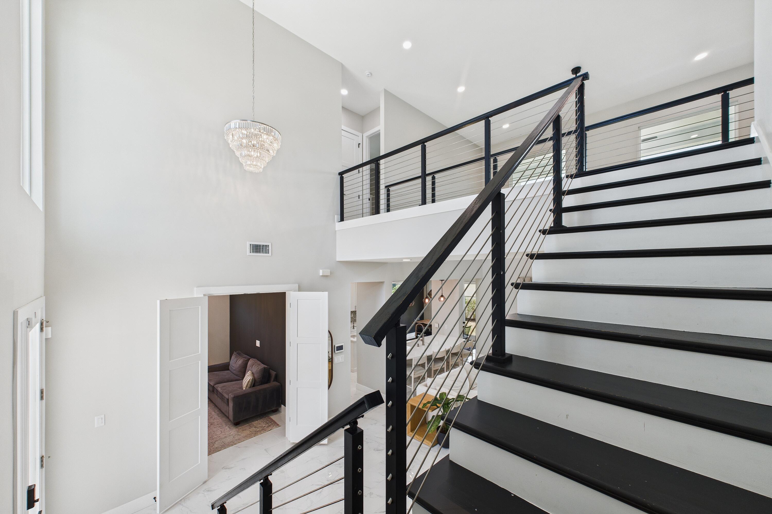 2345 N Riverside Drive