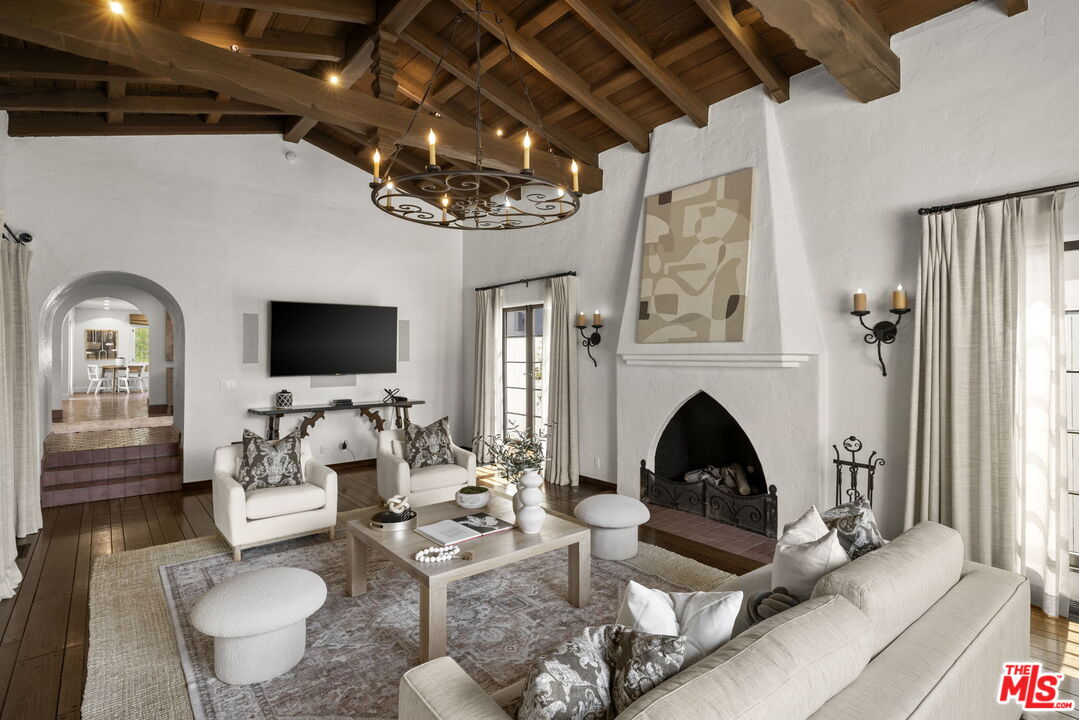 2714 Forrester Dr