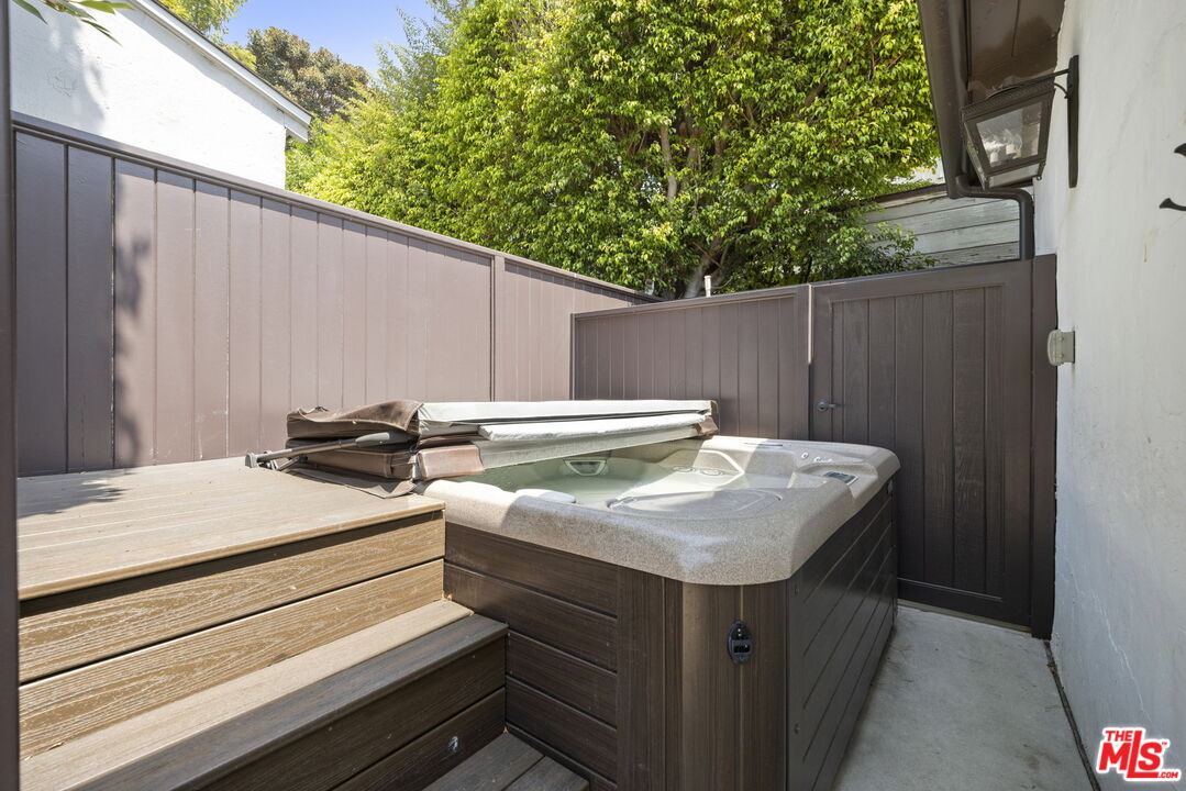 2714 Forrester Dr