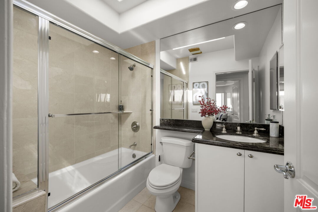 1247 23rd St Unit: C