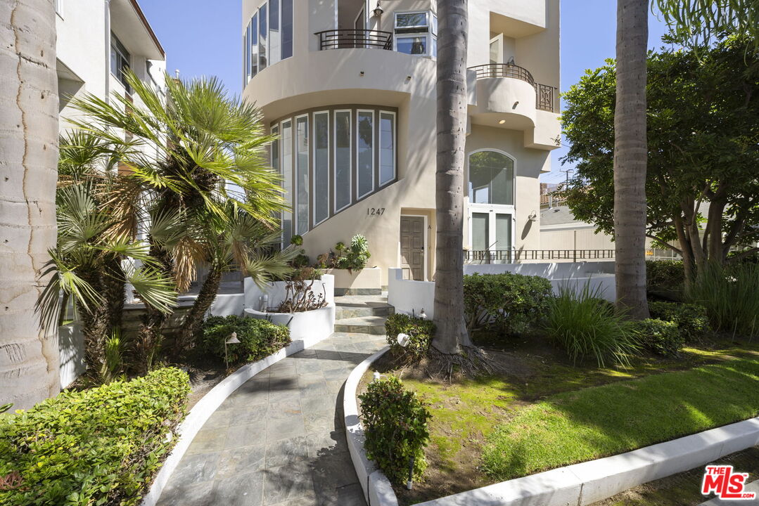 1247 23rd St Unit: C