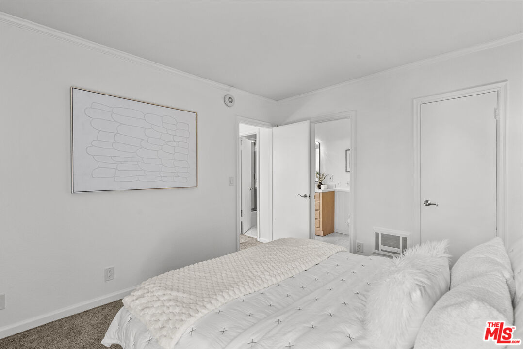 11645 Montana Ave Unit: 335