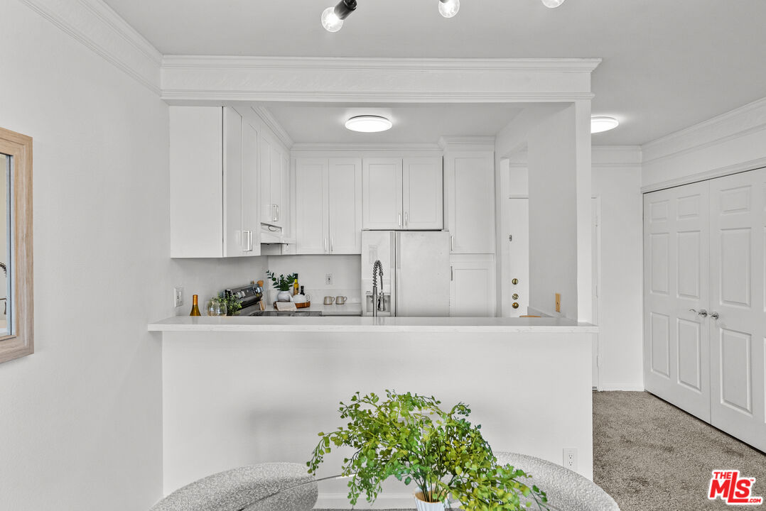 11645 Montana Ave Unit: 335