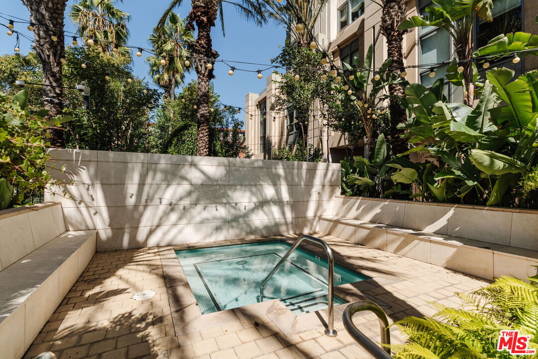 10800 Wilshire Blvd Unit: 502