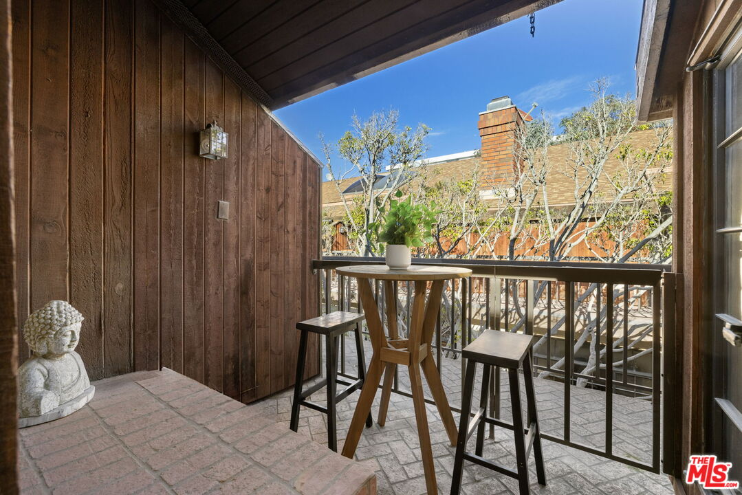 202 San Vicente Blvd Unit: 6