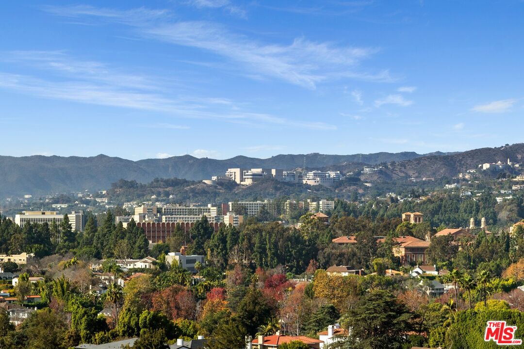 875 Comstock Ave Unit: 18A