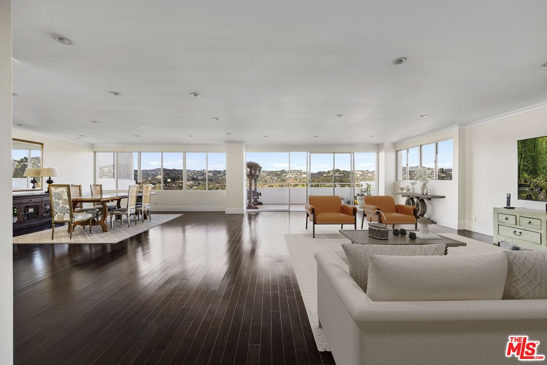 875 Comstock Ave Unit: 18A