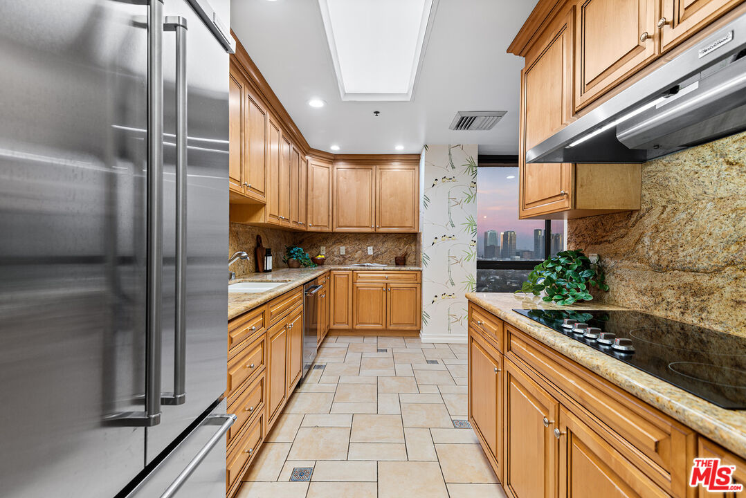 10750 Wilshire Blvd Unit: 1503
