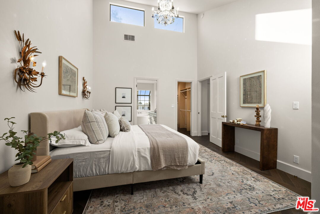 202 San Vicente Blvd Unit: 6