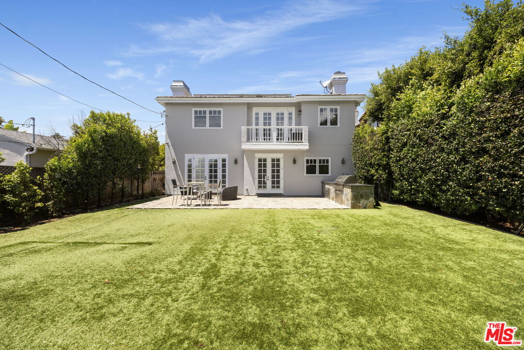 1946 Westholme Ave