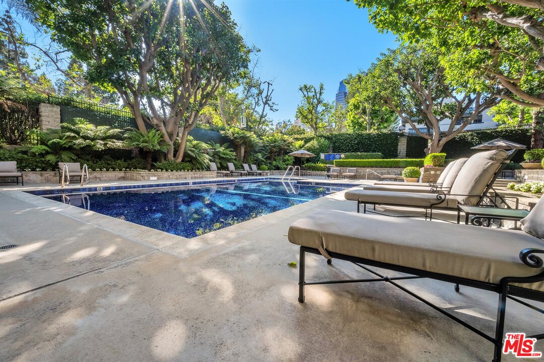 10126 Empyrean Way Unit: 102