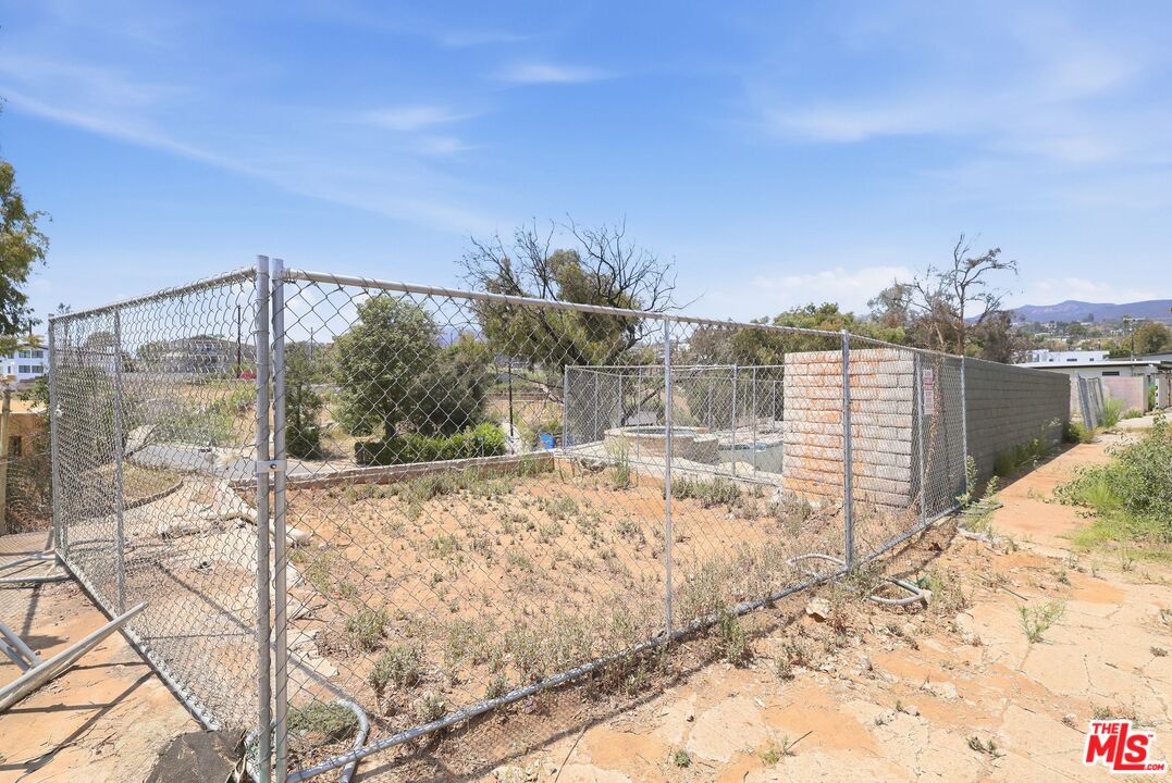 545 N Las Casas Ave