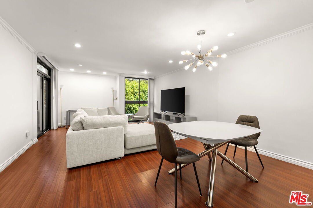11750 W Sunset Blvd Unit: 301