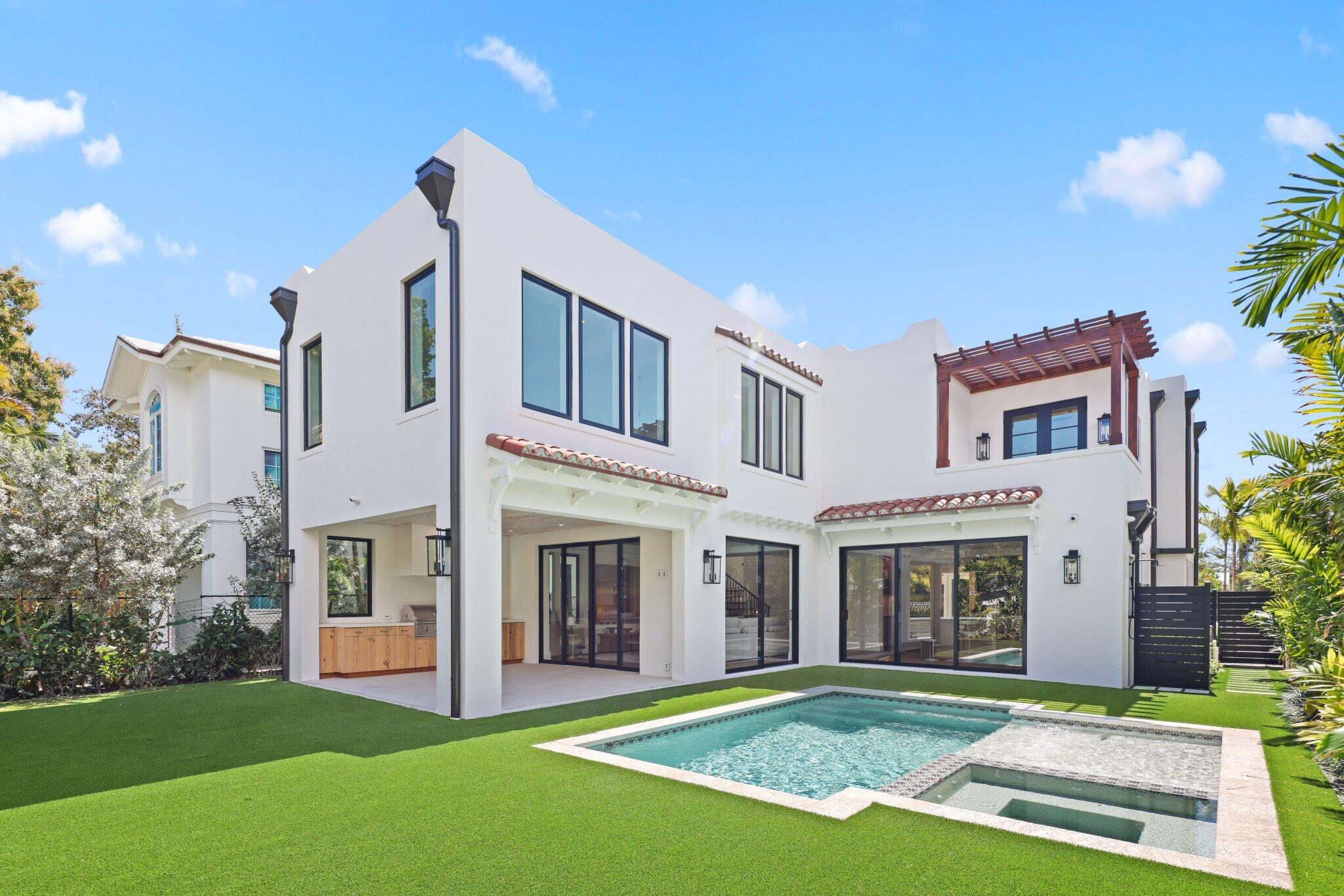 317 Greymon Dr