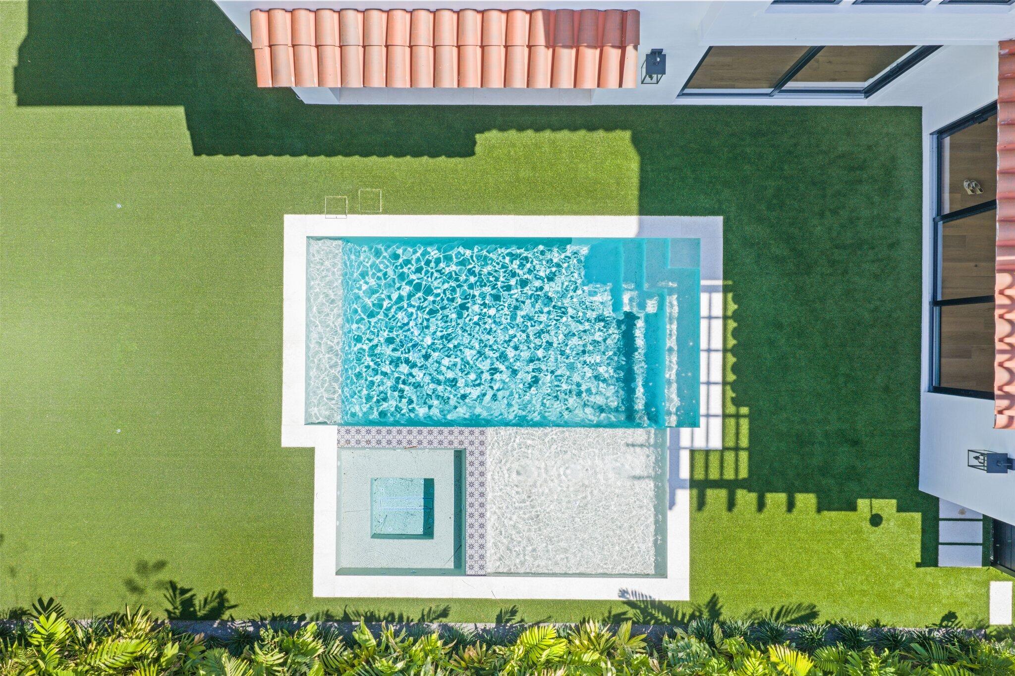 317 Greymon Dr