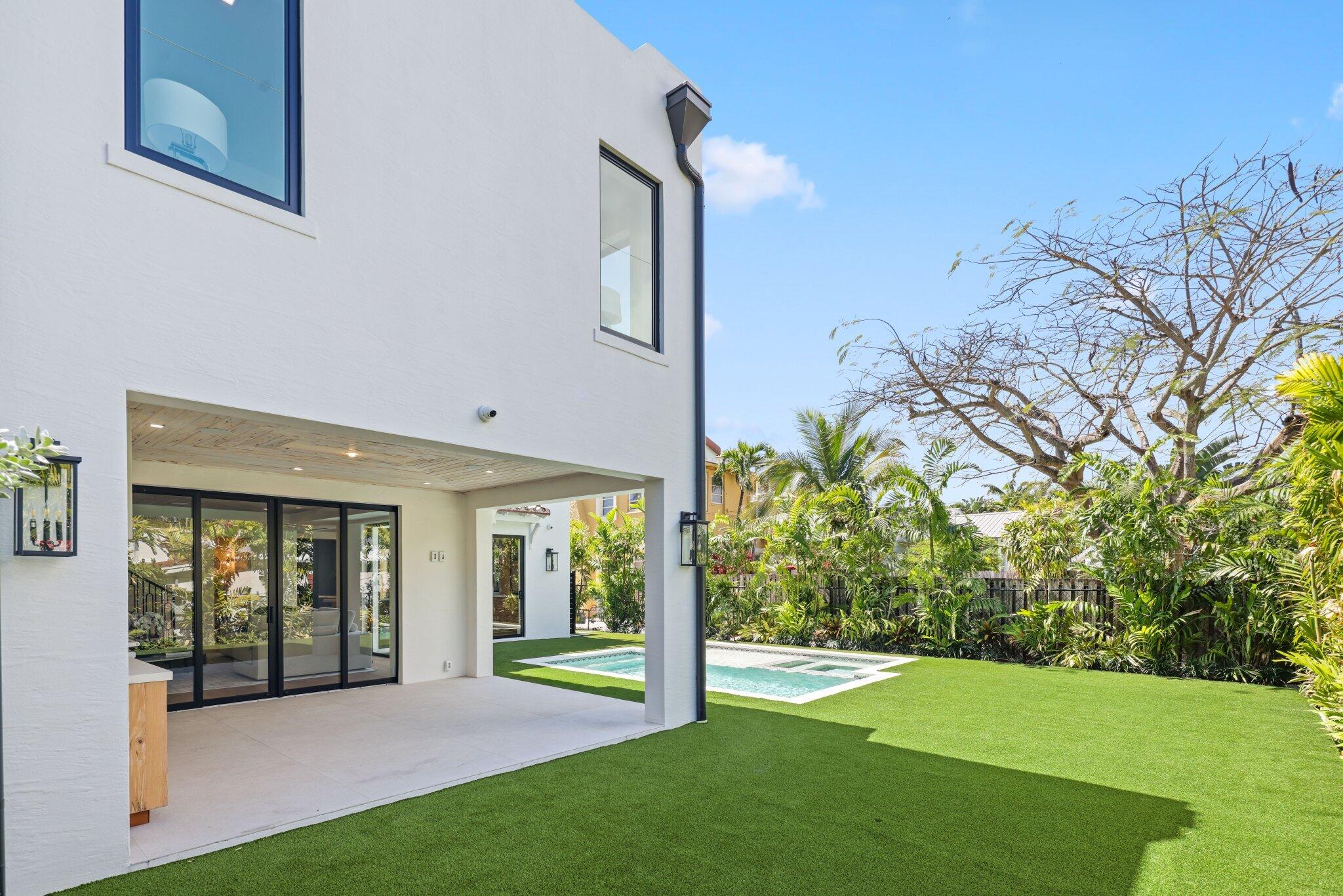 317 Greymon Dr