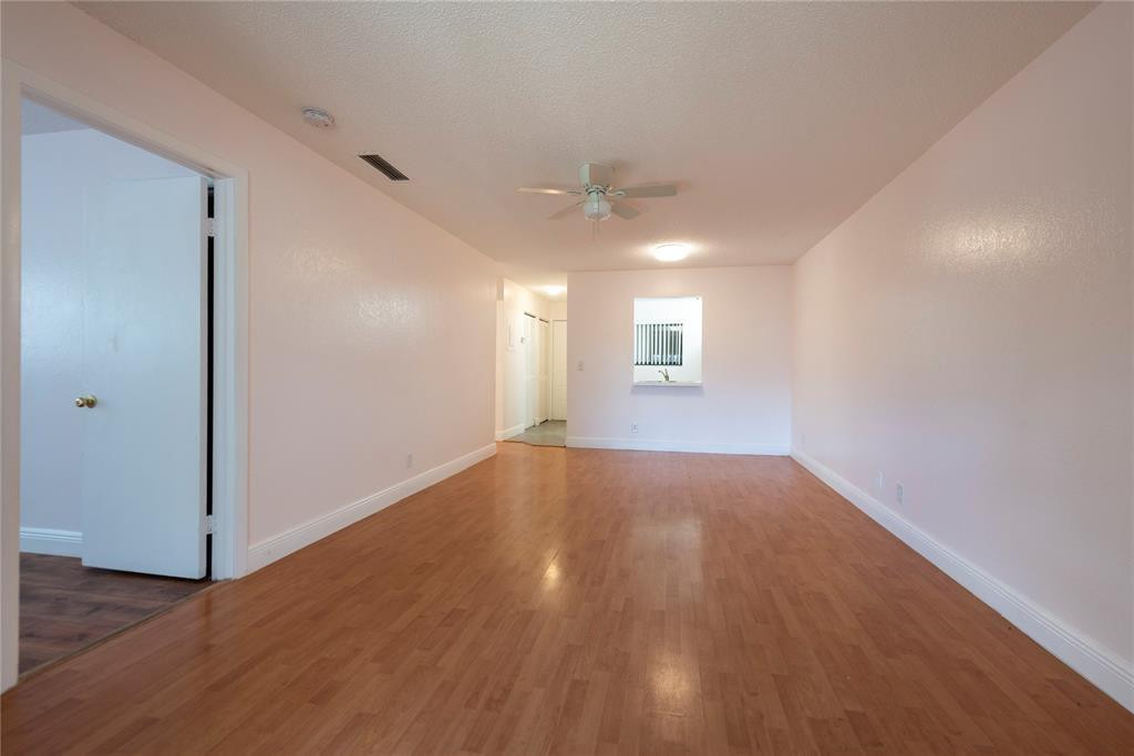 10571 Royal Palm Boulevard 10571
