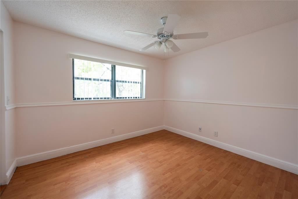 10571 Royal Palm Boulevard 10571