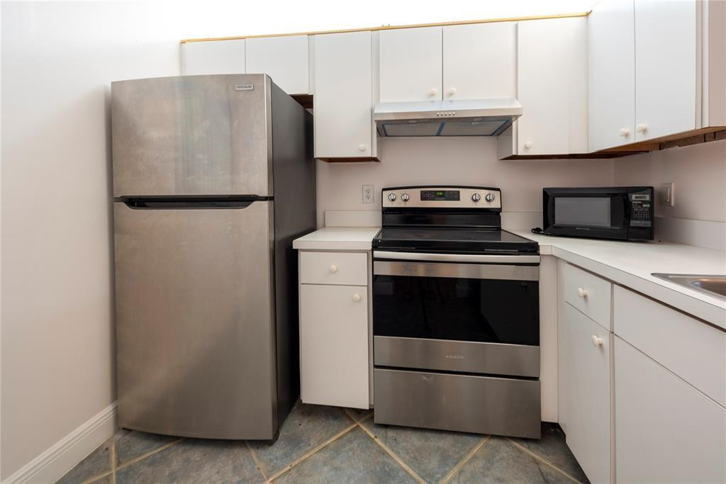10571 Royal Palm Boulevard 10571