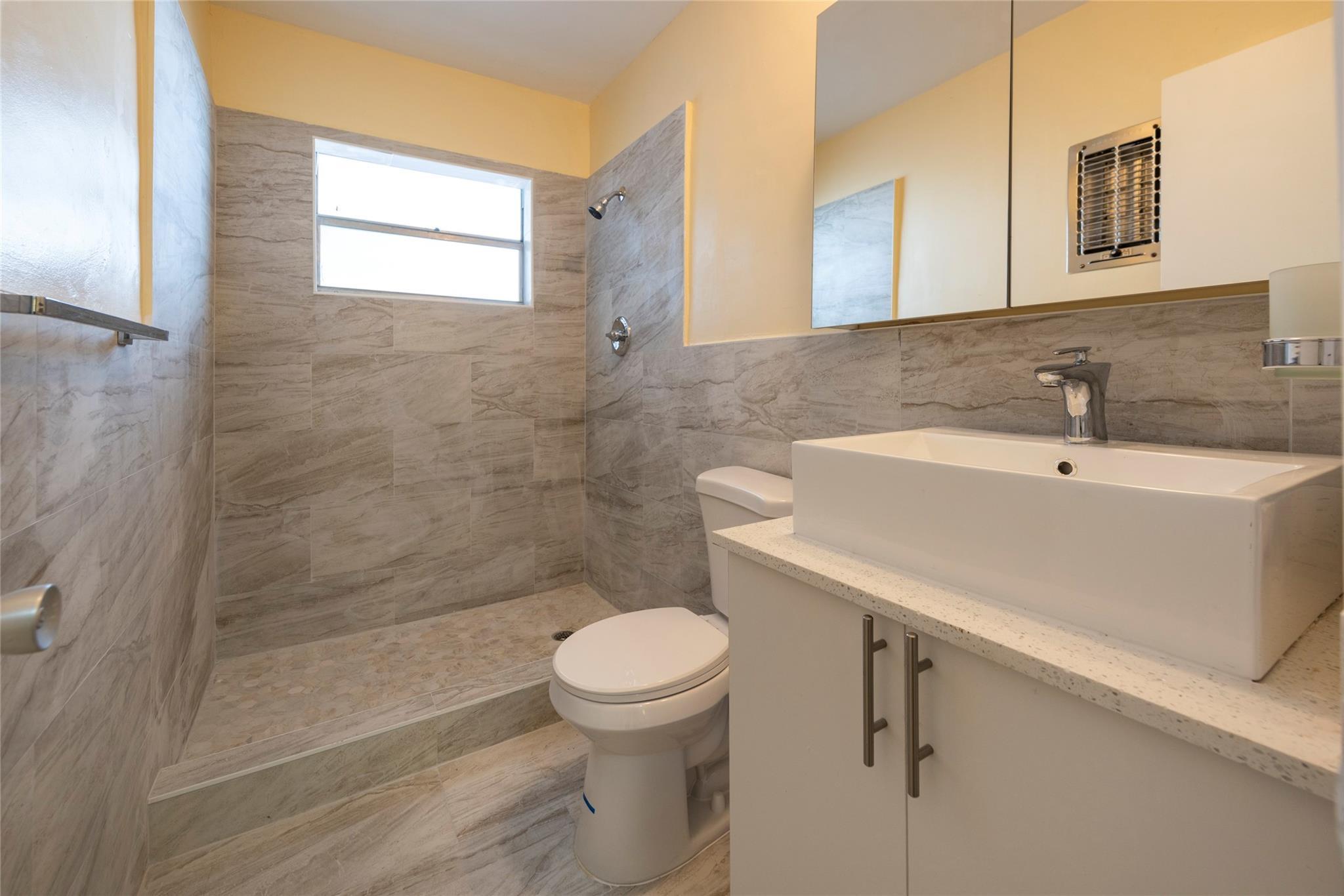 1310 NW 43rd Avenue 309