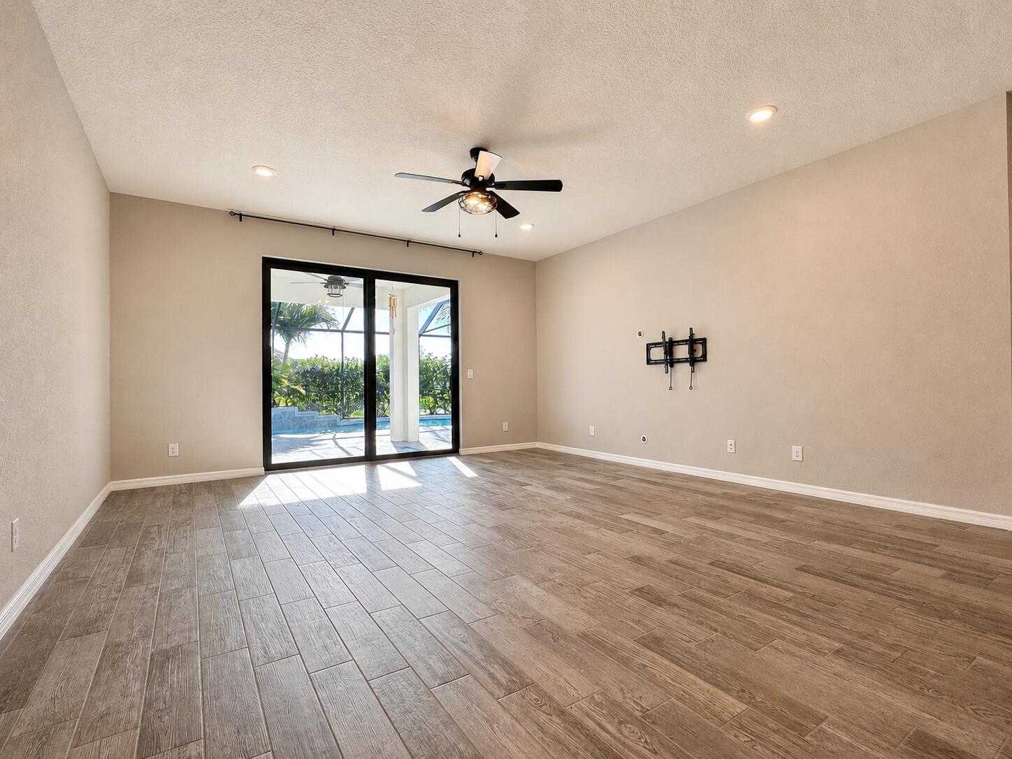 348 SE COURANCES Drive, Port St. Lucie