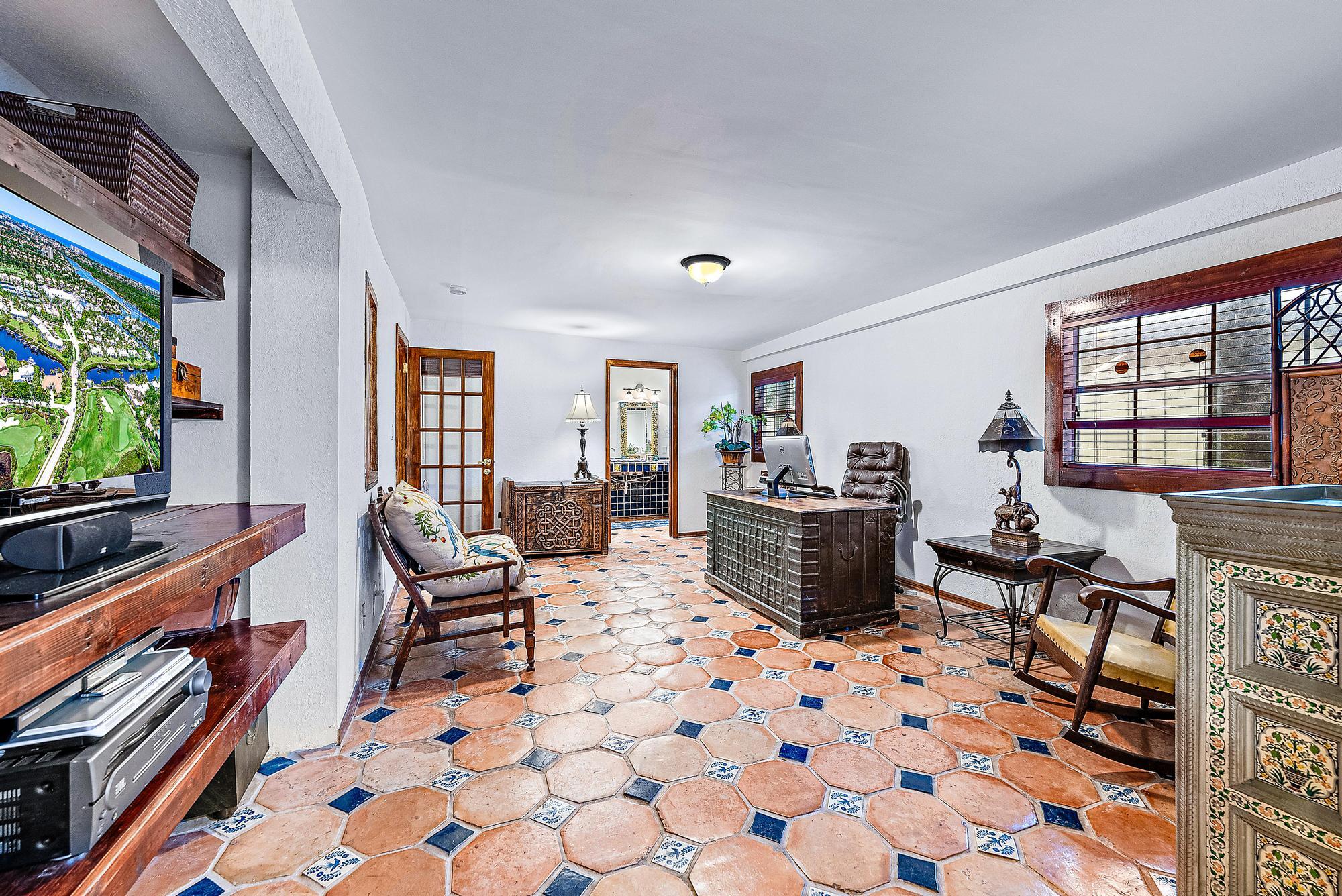 3609 Washington Road