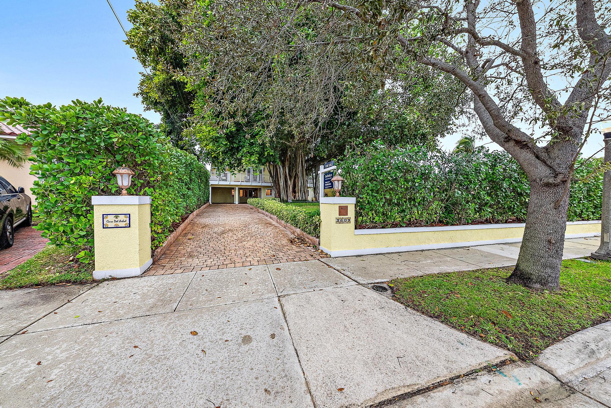 3609 Washington Road