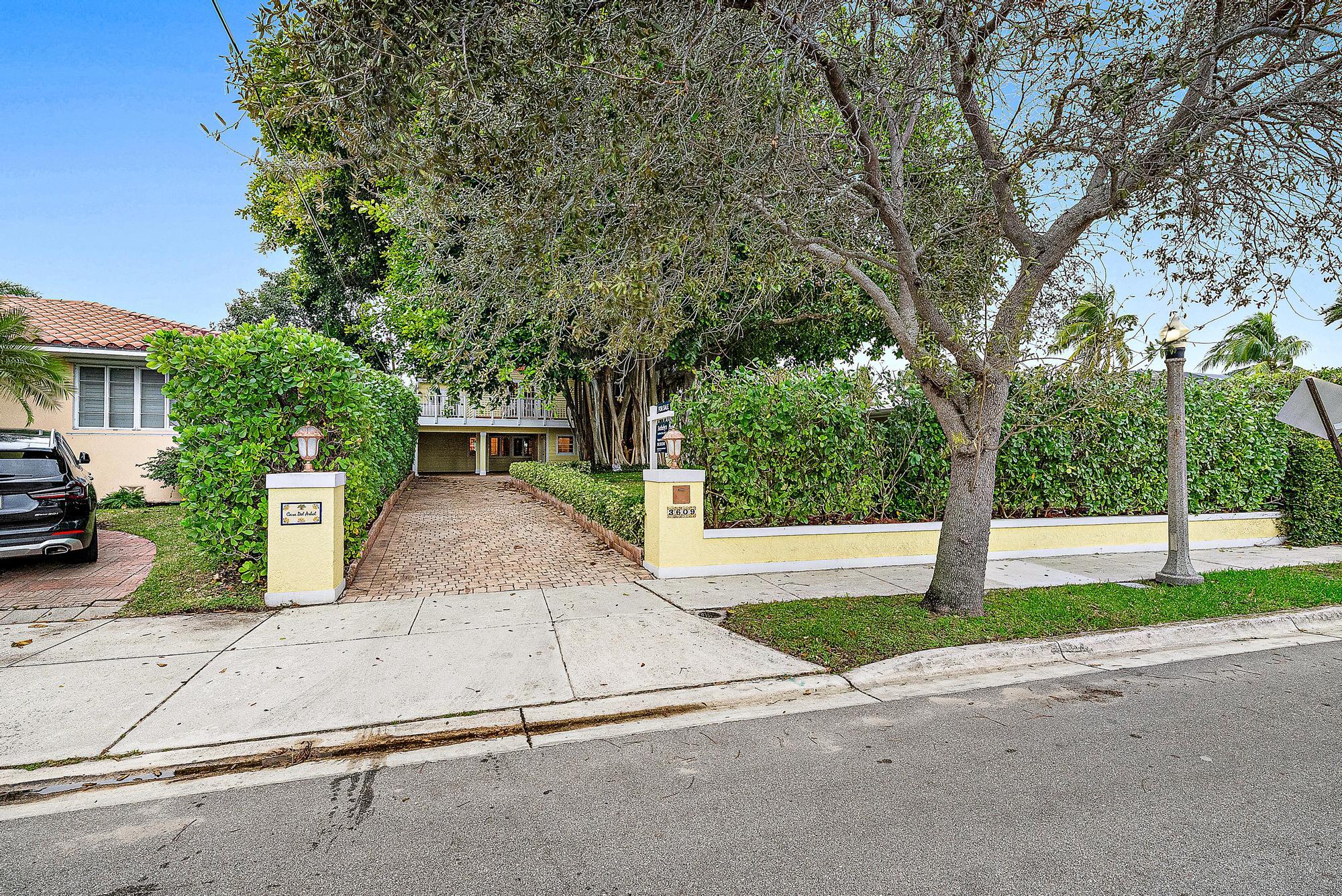 3609 Washington Road