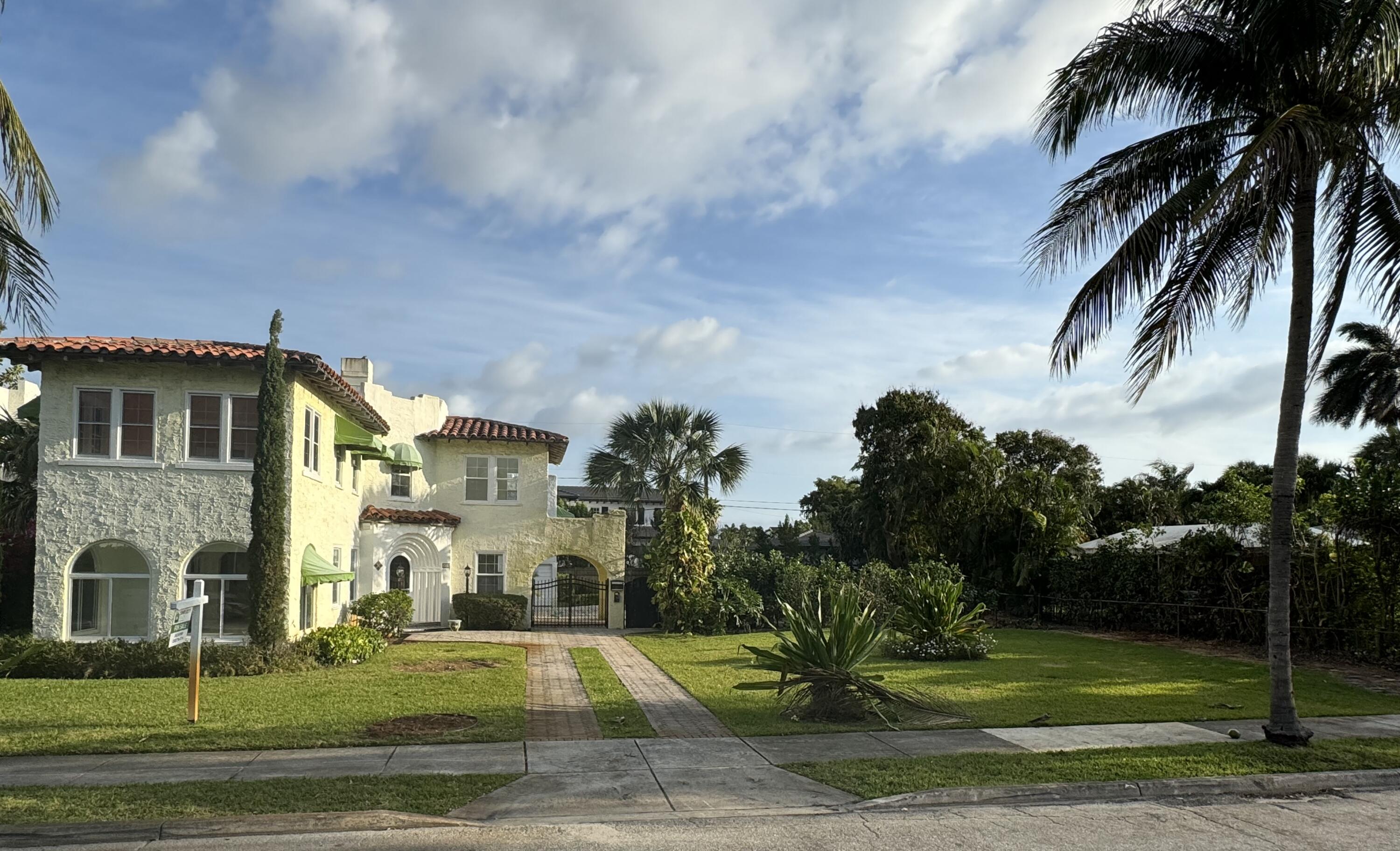 221 Monroe Drive