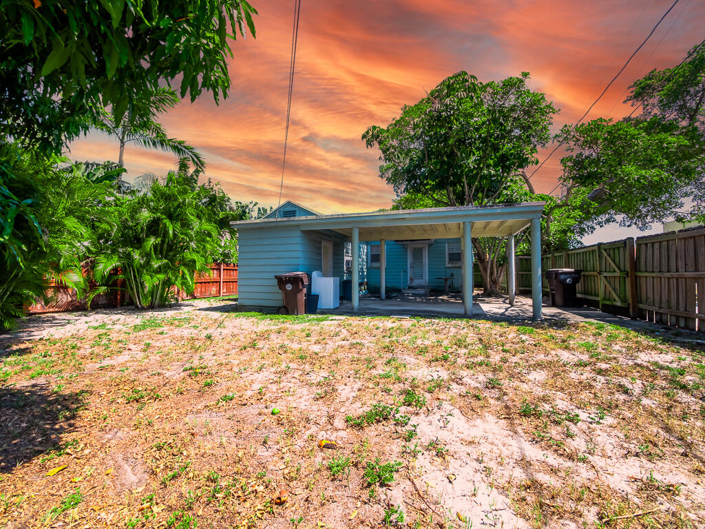 335 Greymon Drive