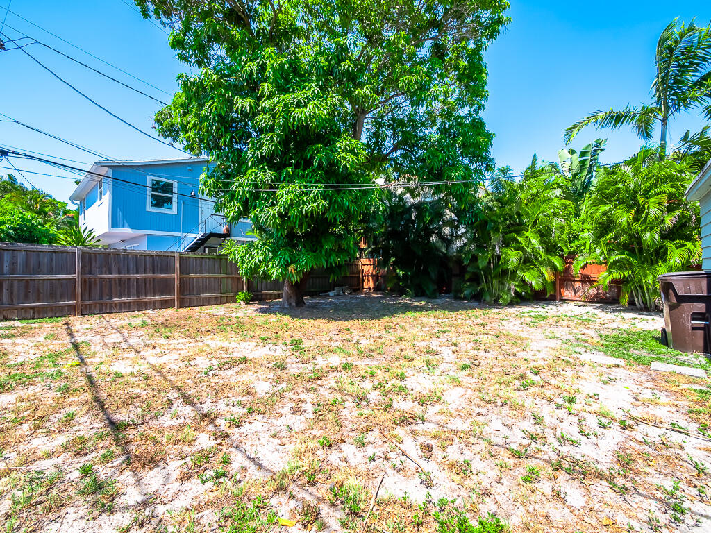 335 Greymon Drive