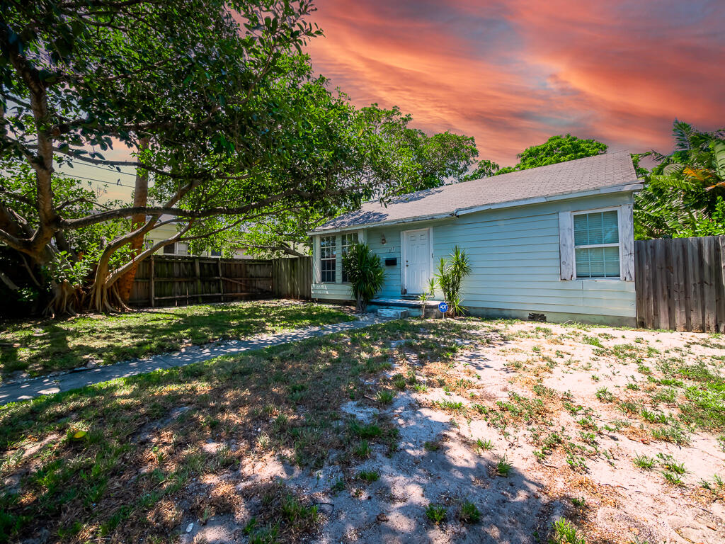 335 Greymon Drive