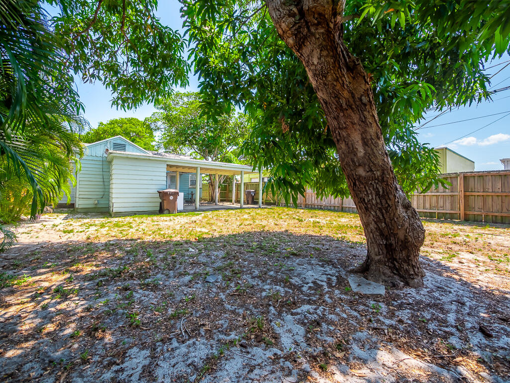 335 Greymon Drive