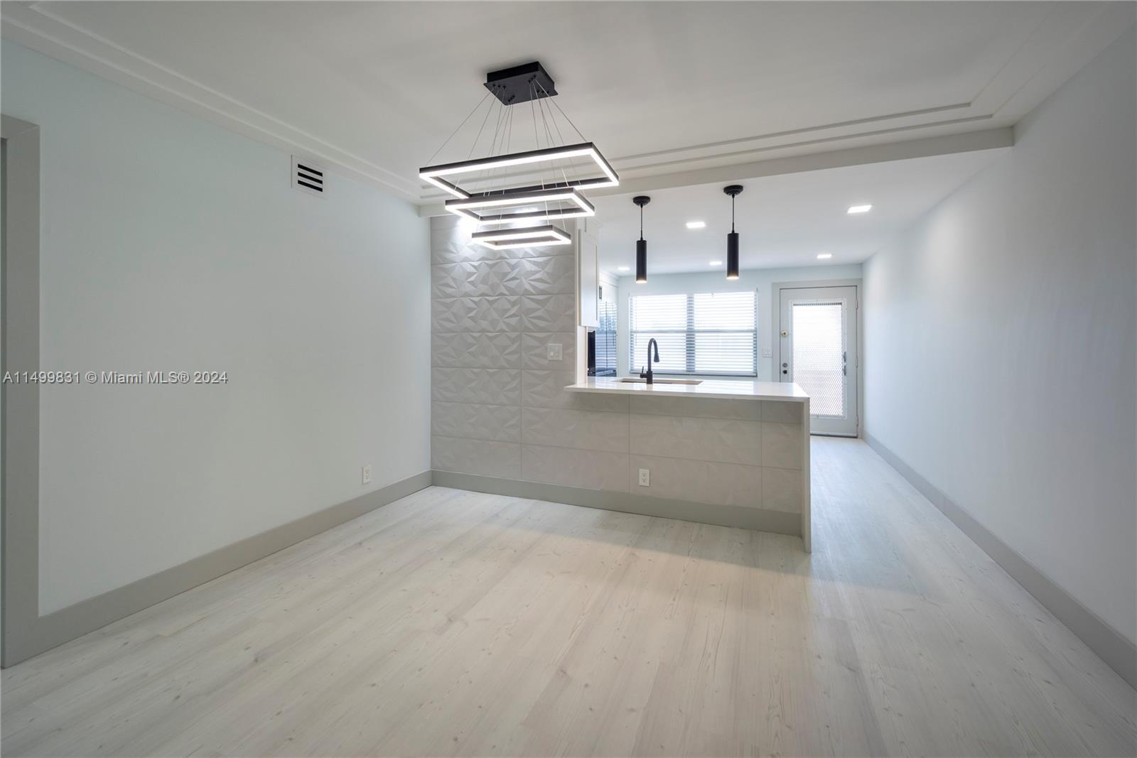 2303 Lucaya Lane F4