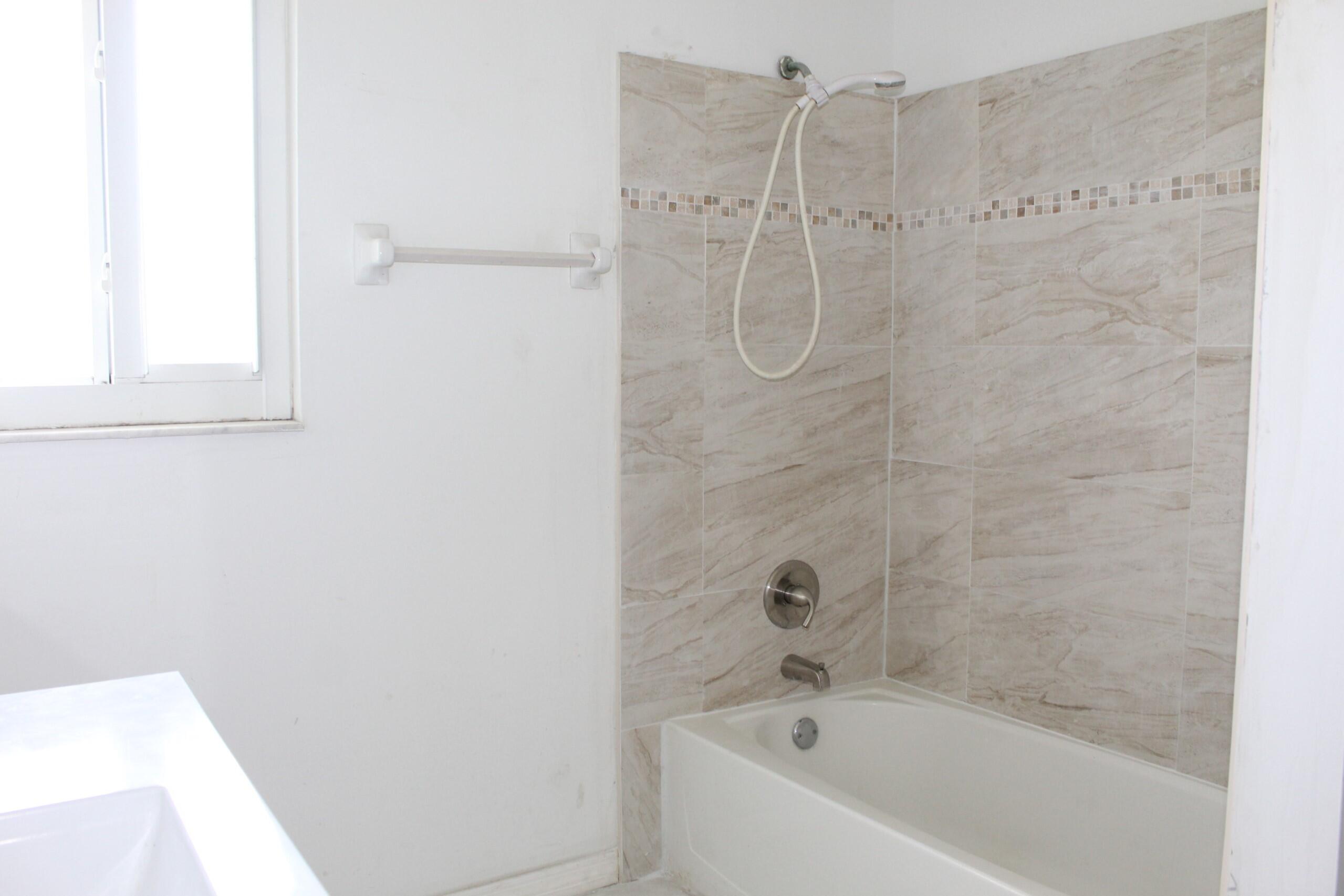 602 SE Prineville Street